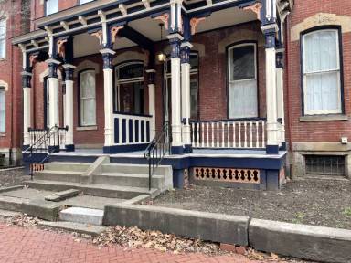 Main picture of 1304 Liverpool St
