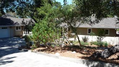 Main picture of 1114 Circle Rd