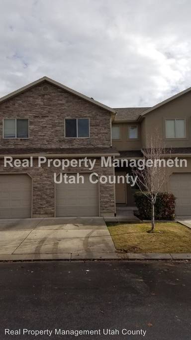 Main picture of 1946 N Hollow Ct