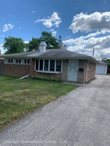 Main picture of 17213 Greenbay Ave