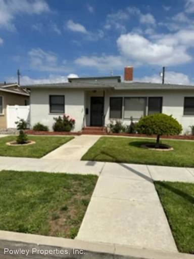 Main picture of 1715 245th St