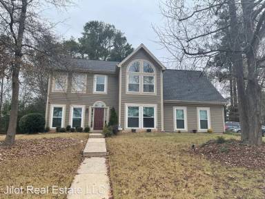 Main picture of 483 Mountain Oaks Pkwy