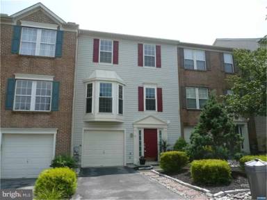 Main picture of 5 Barclay Dr
