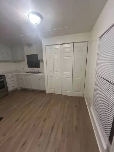 Main picture of 201 W Scharbauer St