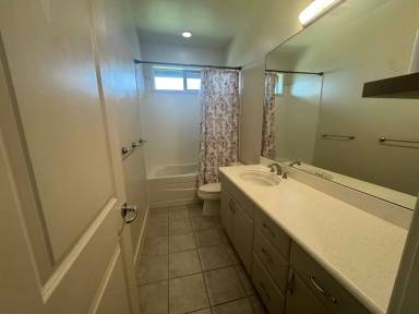 Main picture of 42-101 Aleka Pl
