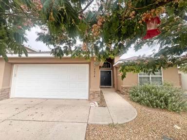 Main picture of 4626 N Backstretch Rd