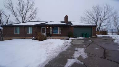 Main picture of 871 E 3350 N