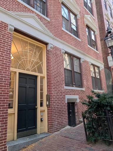 Main picture of 50 Joy Street - 3
