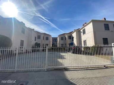 Main picture of The Beverly Edgemont Apartment