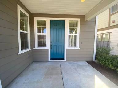 Main picture of 206 9th St
