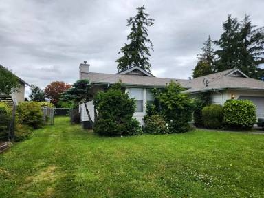 Main picture of 2925 Racine St
