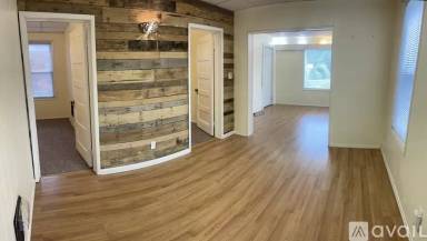 Main picture of 306 W Linden St