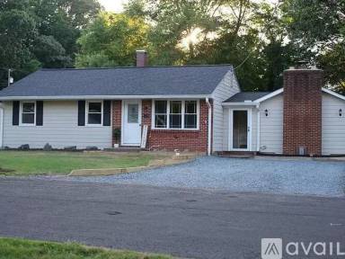Main picture of 103 Valley View Ave