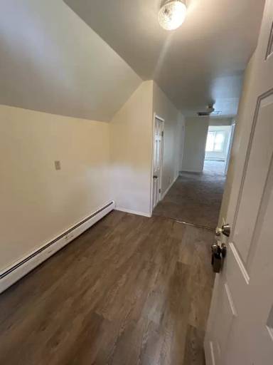 Main picture of 316 1/2 E Broadway St