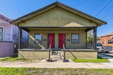 Main picture of 2338 Annette St