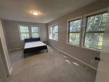 Main picture of 5543 Granada Ln