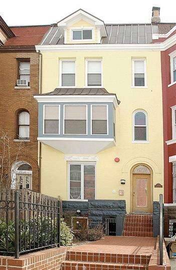 Main picture of 1320 Park Rd NW