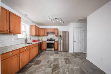 Main picture of 1233 Orchard Oriole Ln