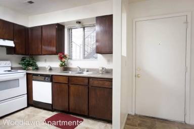 Main picture of Woodlawn Apartments