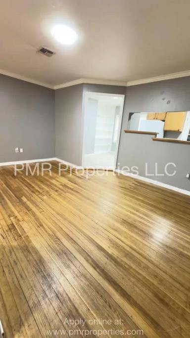 Main picture of 2311 NW Denver Ave