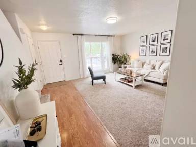 Main picture of 237 W Speyside Way