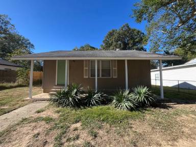 Main picture of 100 Joiner Ave