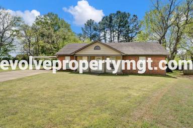Main picture of 7522 Clarkfield Pl