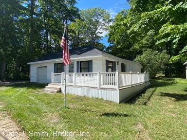 Main picture of 4894 Beechwood Ave