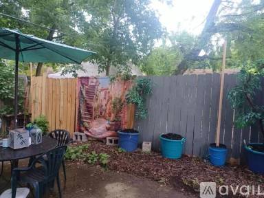 Main picture of 386 Westfield St