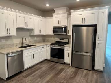 Main picture of 3064 Vaughn Way