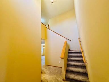 Main picture of 1709 N 176th Plz