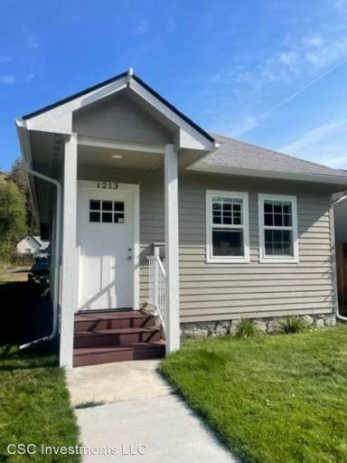 Main picture of 1213 S Coeur Dalene St