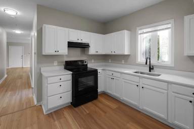 Main picture of 67 Windsor St