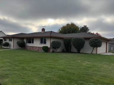 Main picture of 384 J St