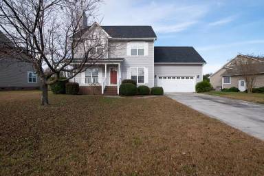 Main picture of 207 Lansing Ct