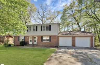 Main picture of 358 Devonwood Ct