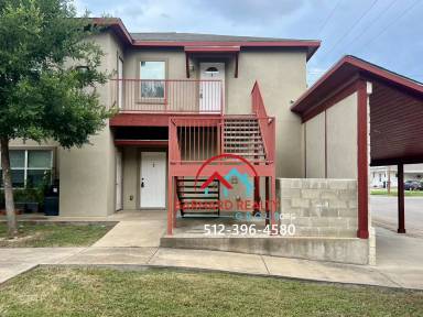 Main picture of 524 S Lbj Dr