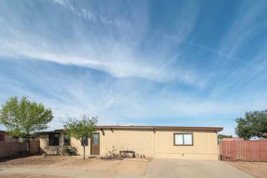 Main picture of 3248 S Pam Pl
