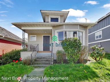 Main picture of 2509 S Dearborn St