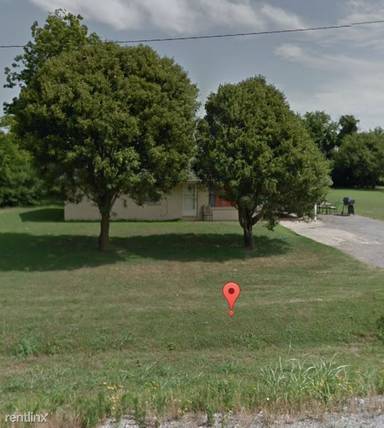 Main picture of 21391 Highway 18 E