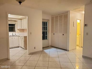 Main picture of 2561 Barkley Dr W