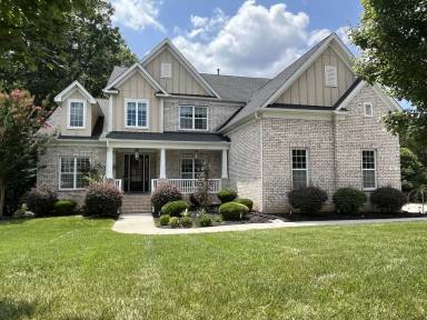 Main picture of 202 Tallow Tree Ct