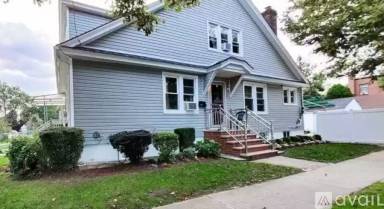 Main picture of 9240 224th St