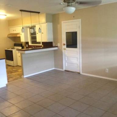 Main picture of 2513 Tcu Ave