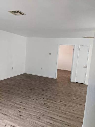 Main picture of 1320 Lakewood Ave