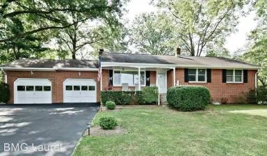 Main picture of 7705 Pear Ave
