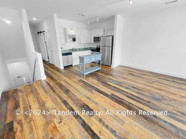 Main picture of 1225 4th Ave S