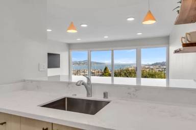 Main picture of 232 Eden Roc