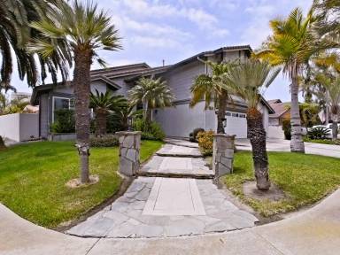 Main picture of 3003 Calle Juarez