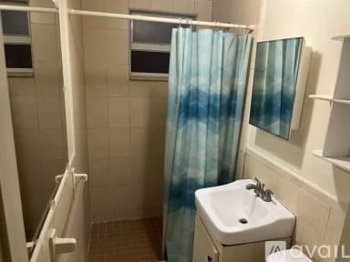 Main picture of 130 NE 132nd Ter